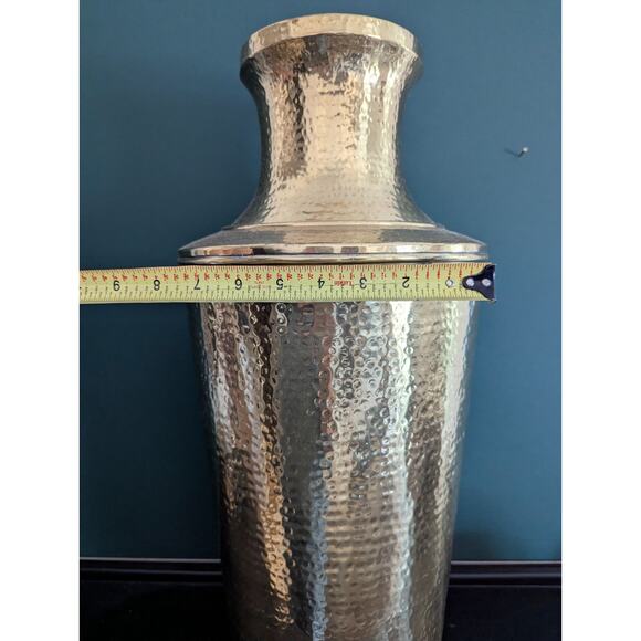 Vintage Extra Large Hammered Solid Brass Floor Vase 22” Tall Rare - Picture 8 of 12